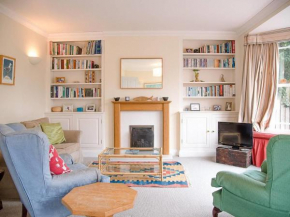16 Hartington Road, Aldeburgh